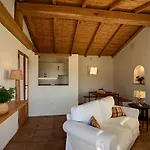 Santu Martine - With Pool - Ischierda 4*