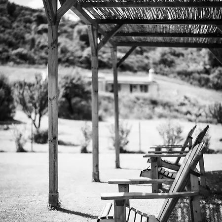 Santu Martine - With Pool - Ischierda Pensión Galtellì