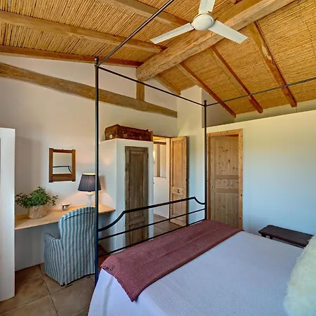 Santu Martine - With Pool - Ischierda 4*