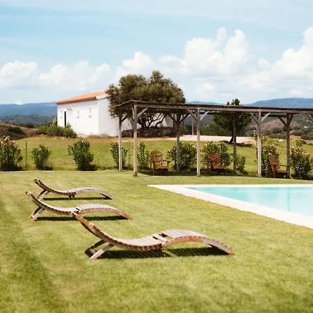 Santu Martine - With Pool - Ischierda Guest house Galtelli