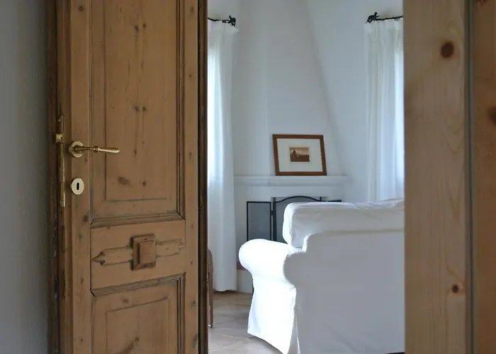 Santu Martine - With Pool - Ischierda 4*
